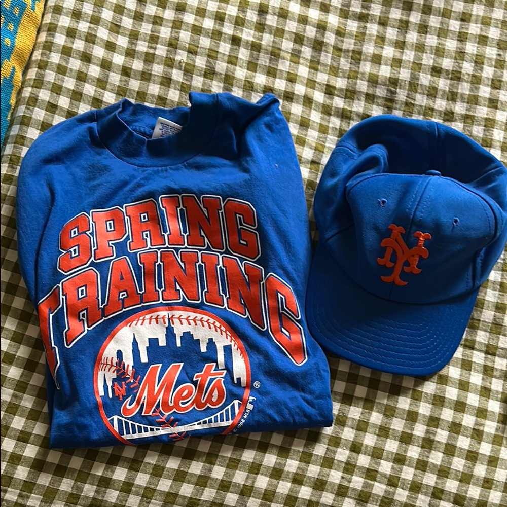 Vintage New York Mets Shirt and Hat Bundle